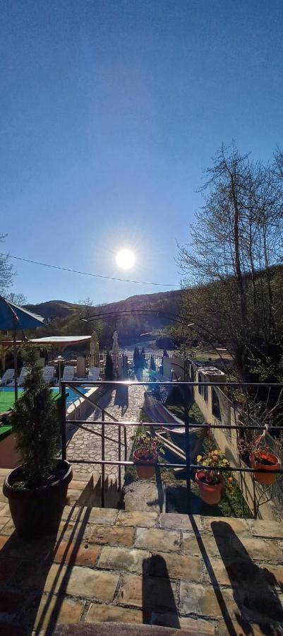 Casa de vacanță EMD Ieşelniţa Exterior foto