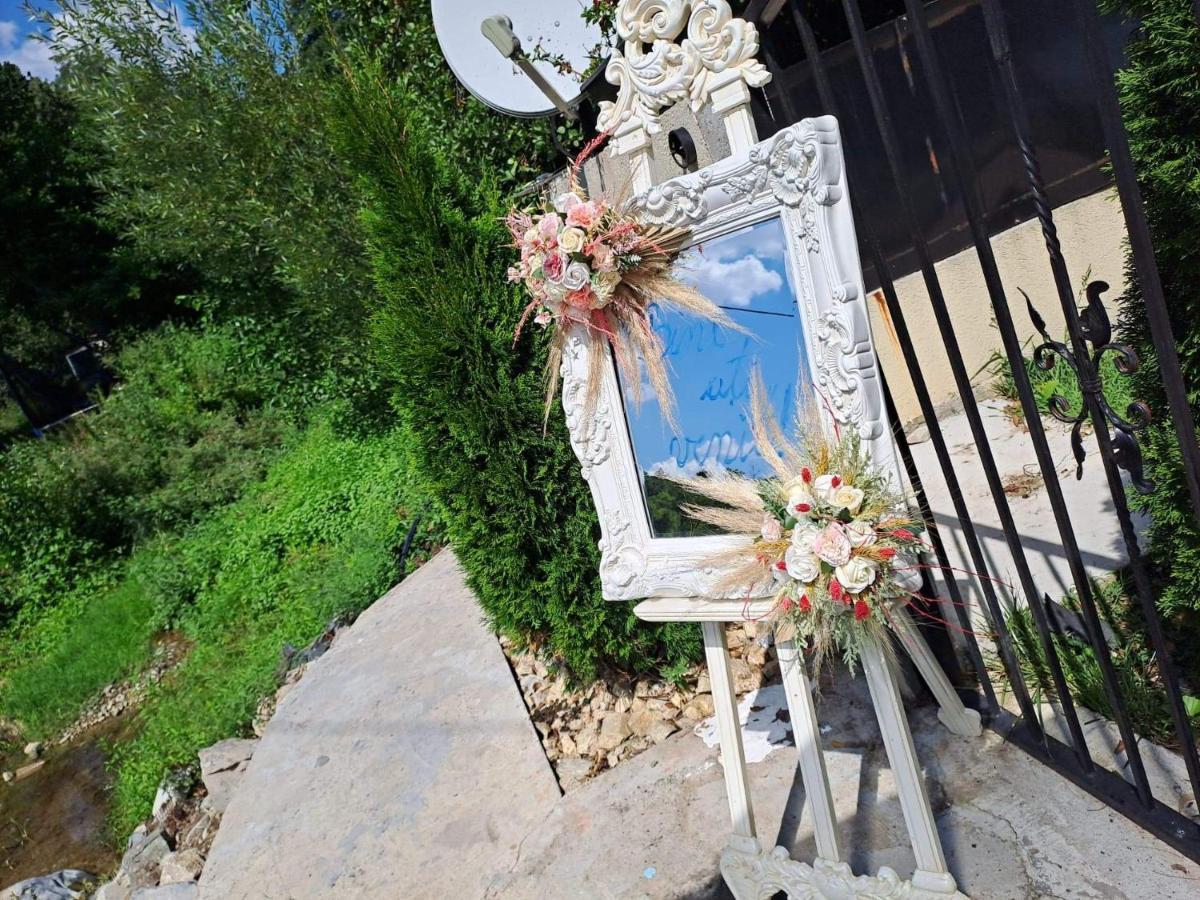 Casa de vacanță EMD Ieşelniţa Exterior foto