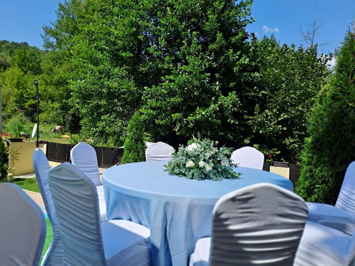 Casa de vacanță EMD Ieşelniţa Exterior foto